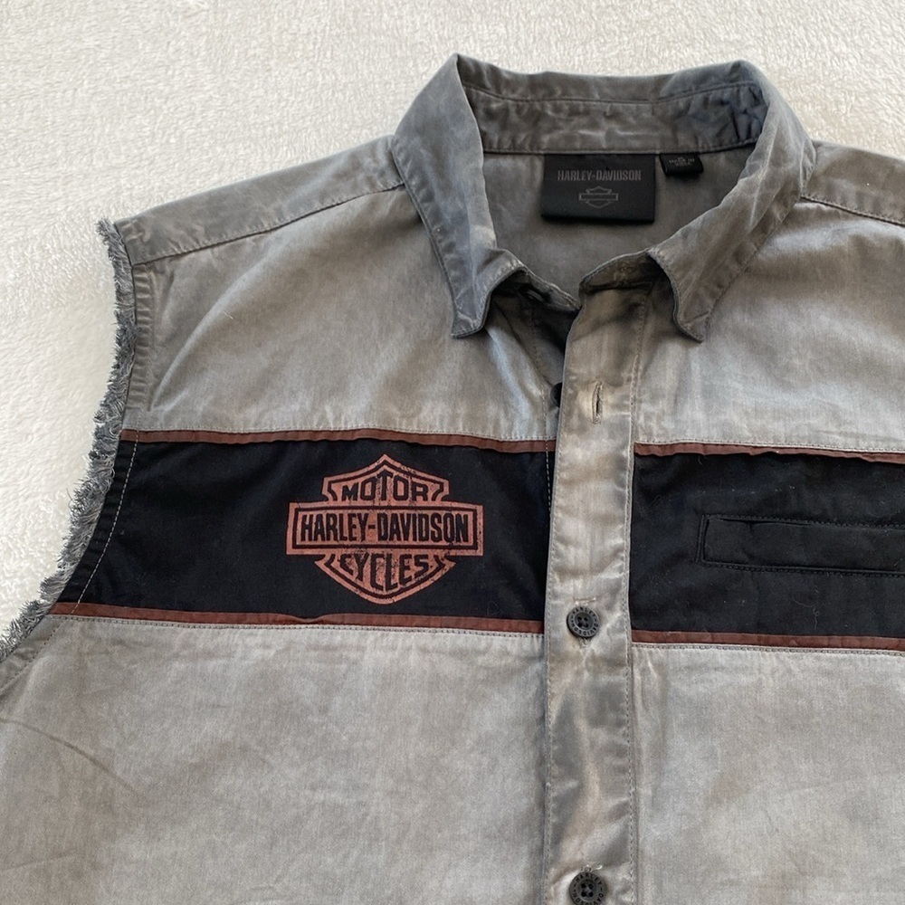 HARLEY DAVIDSON Men's Iron Bond Blowout Bikers Vest. Mens Size Medium.